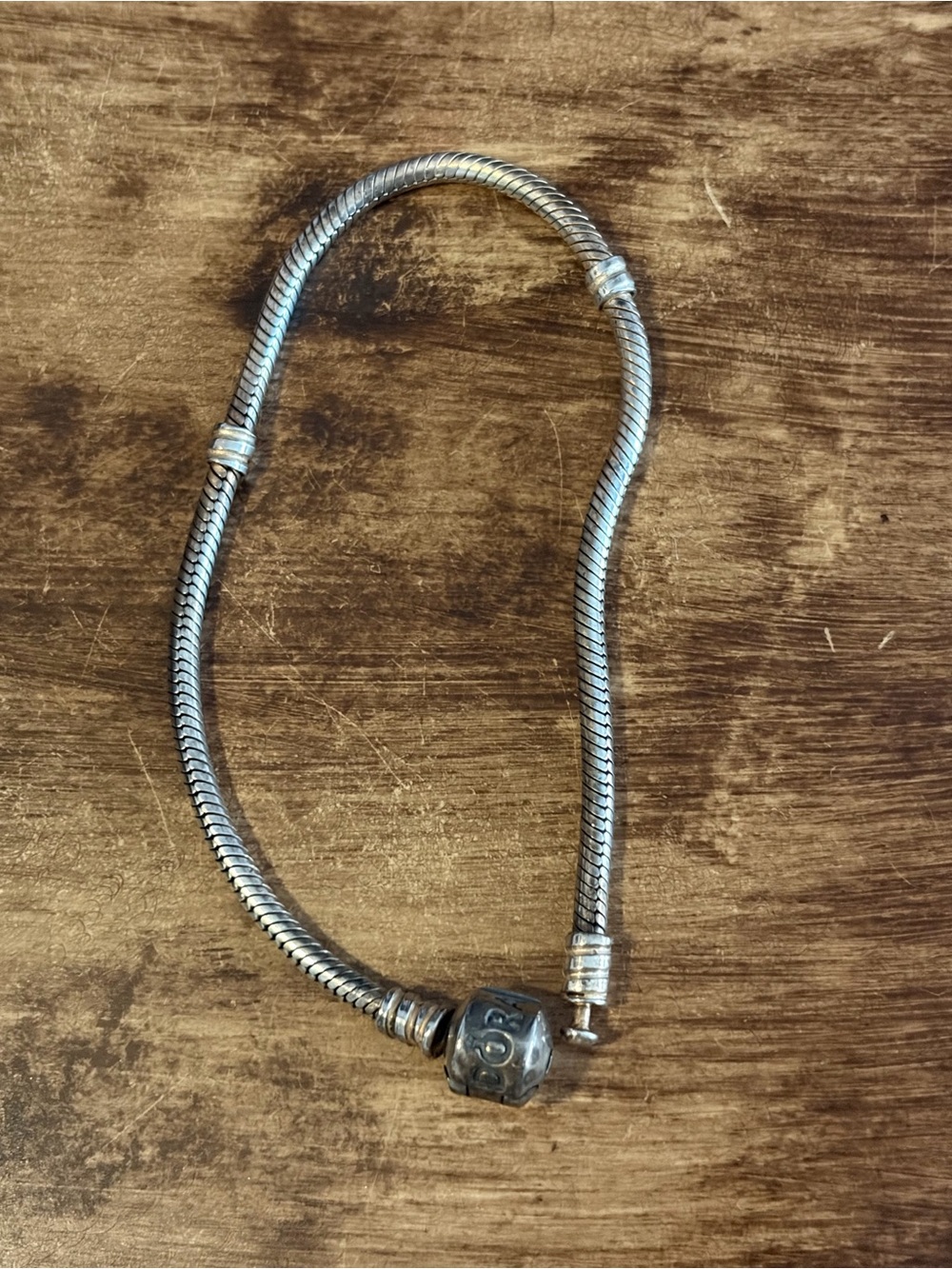 Pandora Moments sterlingsilver snakechain charm bracelet w/ barrel clasp vintage - Picture 1 of 3